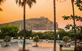 Cape Sounio, A Resort To Live
